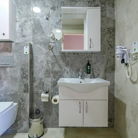 Aparthotel Days By Wyndham *