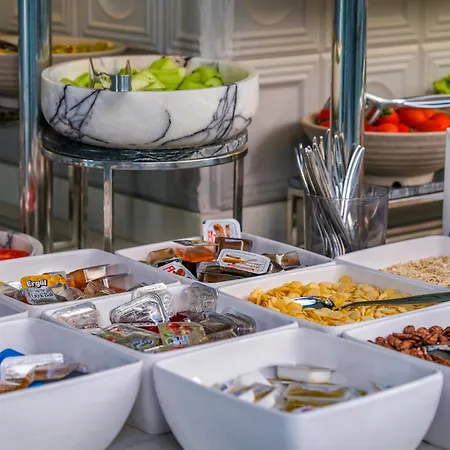 Days By Wyndham Hotel de apartamente