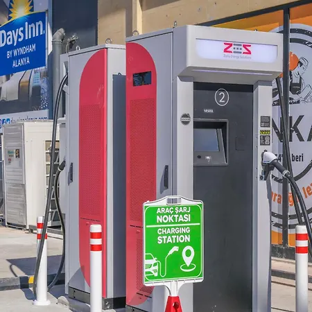 Hotel de apartamente Days By Wyndham 4*